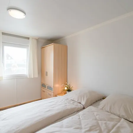 Camping Am Deich Gmbh & Co. Kg * Krummhörn