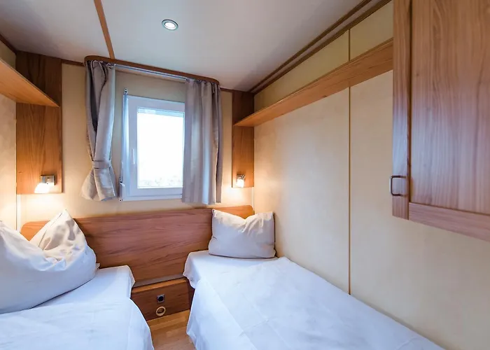 Camping Am Deich Gmbh & Co. Kg Chalet Krummhörn