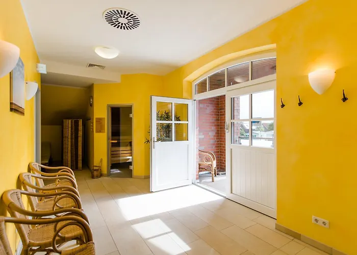 Camping Am Deich Gmbh & Co. Kg Chalet *